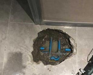 赞皇阳台漏水维修公司分享下暖气管道漏水的原因有哪些